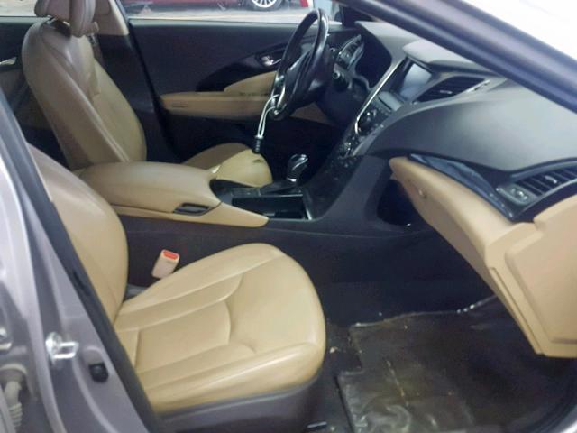 KMHFG4JG3DA226747 - 2013 HYUNDAI AZERA SILVER photo 5