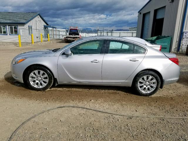 2G4GR5ER3C9174952 - 2012 BUICK REGAL SILVER photo 9