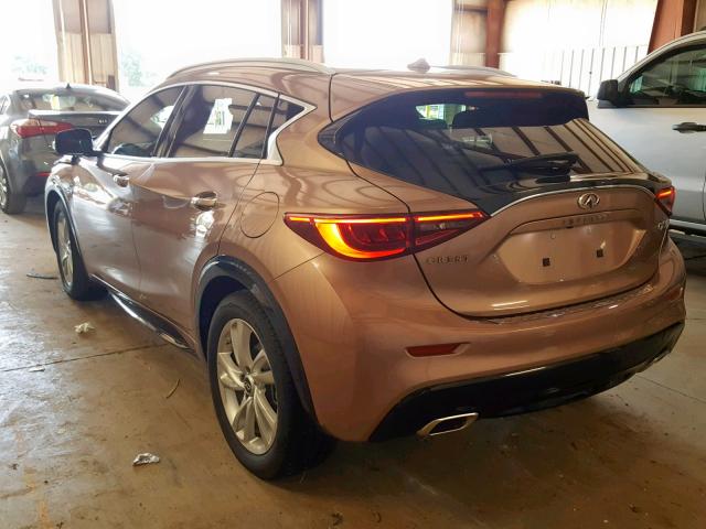 SJKCH5CP4JA040182 - 2018 INFINITI QX30 BASE PINK photo 3