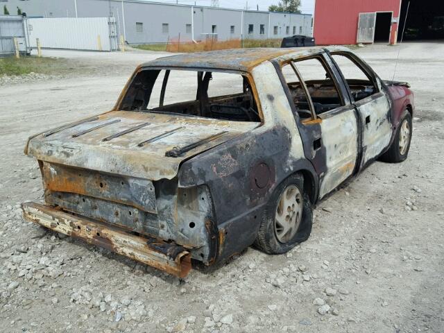 1B3XA46K9RF301292 - 1994 DODGE SPIRIT RED photo 4