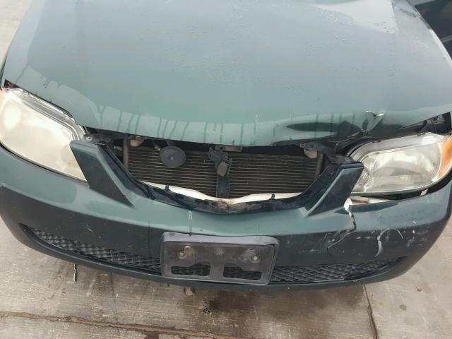 JM1BJ225221582562 - 2002 MAZDA PROTEGE DX GREEN photo 7