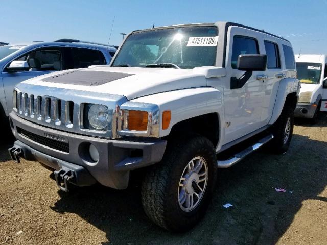 5GTDN136568129427 - 2006 HUMMER H3 WHITE photo 2