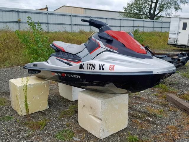 YAMA2254D717 - 2017 YAMAHA WAVERUNNER SILVER photo 1