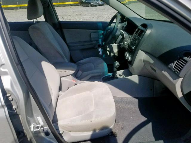 KNAFE222595619549 - 2009 KIA SPECTRA EX SILVER photo 5