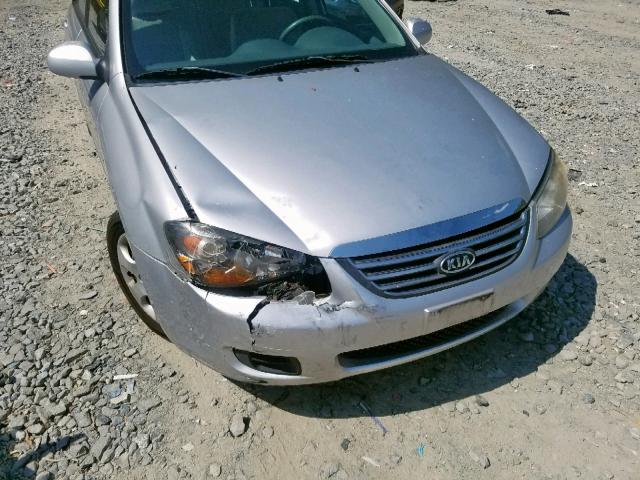 KNAFE222595619549 - 2009 KIA SPECTRA EX SILVER photo 9