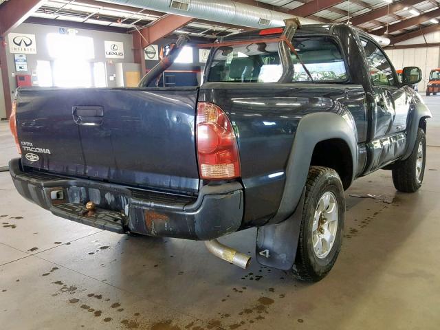 5TEPX42N86Z304101 - 2006 TOYOTA TACOMA BLACK photo 4