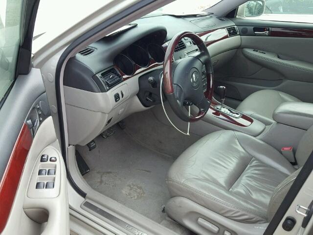 JTHBF30G220056514 - 2002 LEXUS ES 300 SILVER photo 9