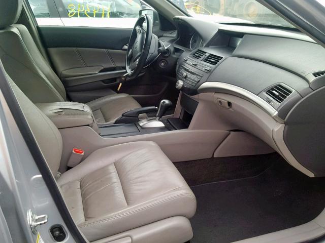 1HGCP26838A062307 - 2008 HONDA ACCORD EXL SILVER photo 5