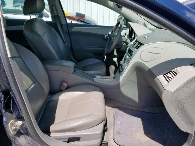 1G1ZB5EB0AF267249 - 2010 CHEVROLET MALIBU LS BLUE photo 5