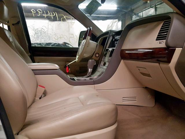 5LMEU88H54ZJ22494 - 2004 LINCOLN AVIATOR 白色 照片 5