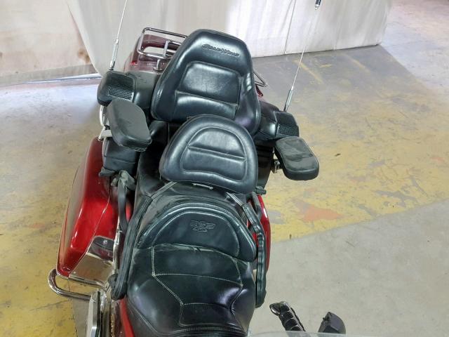 1HFSC223XYA203010 - 2000 HONDA GL1500 SE1 RED photo 6