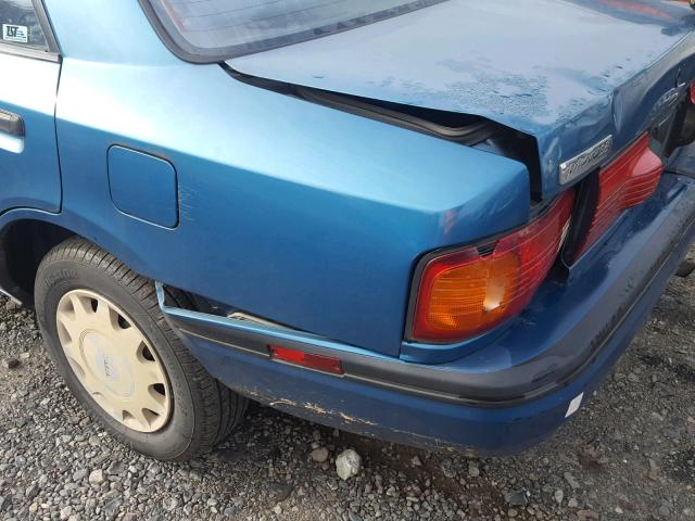 JM1BG2247P0631869 - 1993 MAZDA PROTEGE DX BLUE photo 9