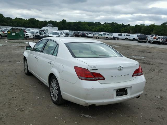 4T1BK36B58U313025 - 2008 TOYOTA AVALON XL WHITE photo 3