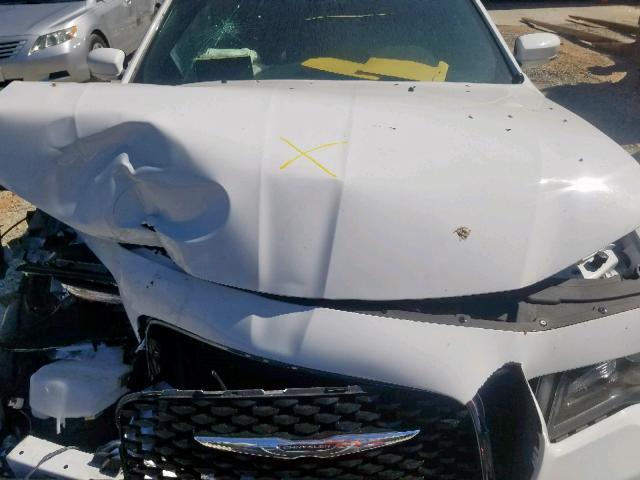 2C3CCABG8JH269496 - 2018 CHRYSLER 300 S WHITE photo 7