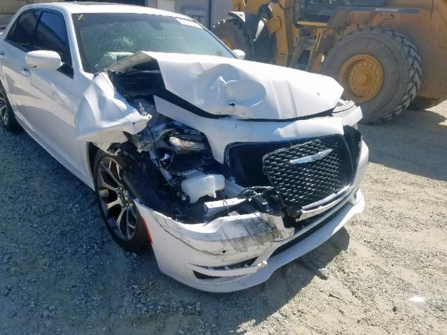 2C3CCABG8JH269496 - 2018 CHRYSLER 300 S WHITE photo 9