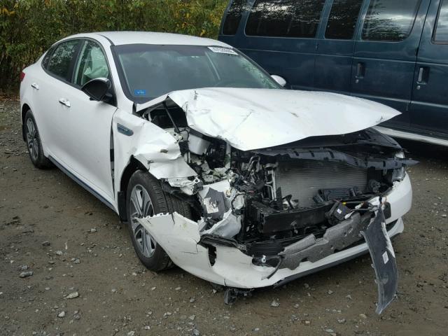 KNAGV4LD4H5007731 - 2017 KIA OPTIMA PLU WHITE photo 1