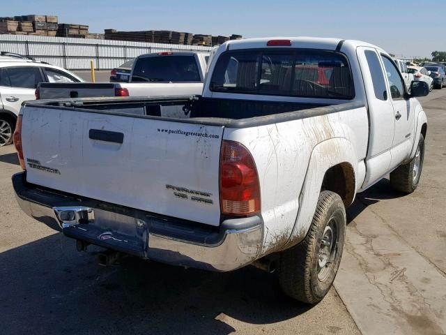 5TETU62N15Z097052 - 2005 TOYOTA TACOMA PRE WHITE photo 4