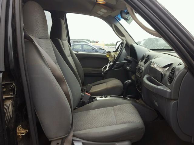 1J4GL38K05W501644 - 2005 JEEP LIBERTY RE BLACK photo 5