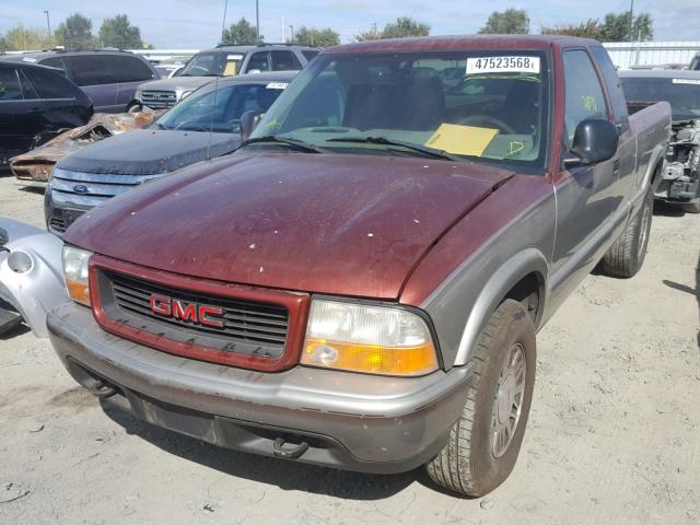 1GTDT19X3W8527152 - 1998 GMC SONOMA SILVER photo 2