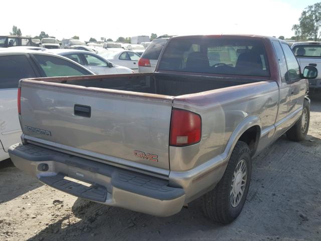 1GTDT19X3W8527152 - 1998 GMC SONOMA SILVER photo 4