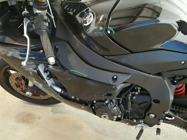 JYARN39E3JA003734 - 2018 YAMAHA YZFR1 BLACK photo 9