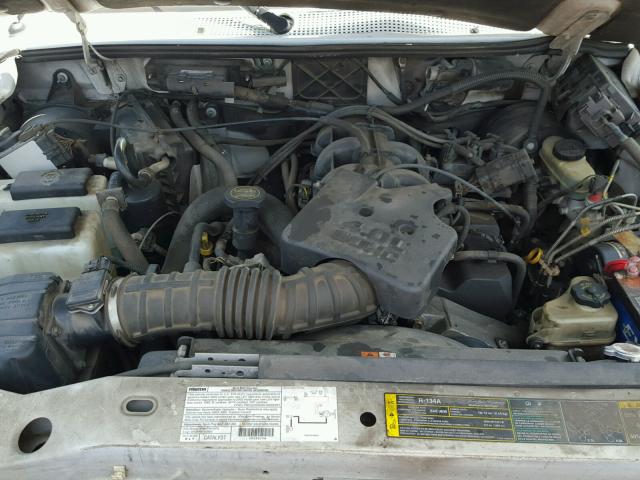 4F4YR46E33TM04455 - 2003 MAZDA B4000 CAB WHITE photo 7