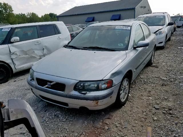 YV1RS61T642325253 - 2004 VOLVO S60 SILVER photo 2