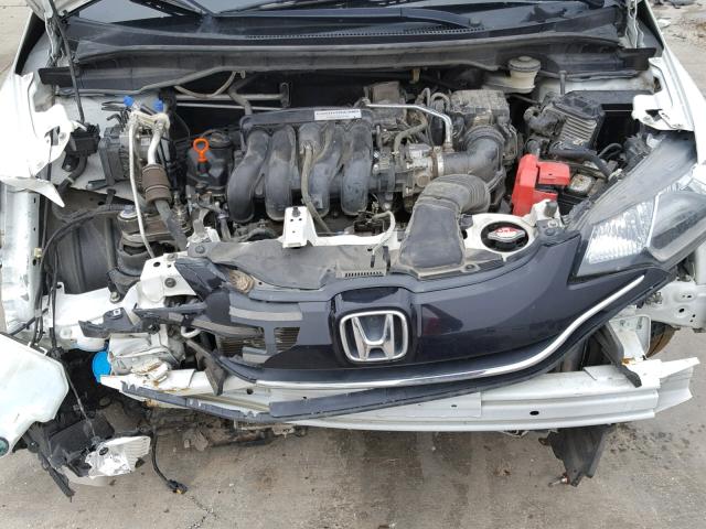 3HGGK5H83FM772743 - 2015 HONDA FIT EX WHITE photo 7