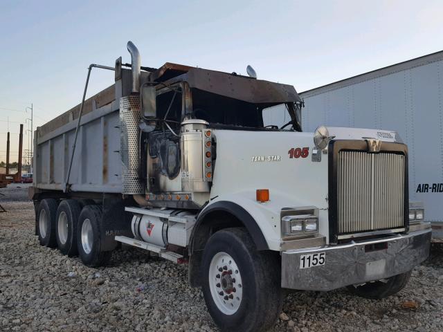 2WLMAEAV62KK30825 - 2002 WESTERN STAR/AUTO CAR CONVENTION WHITE photo 1