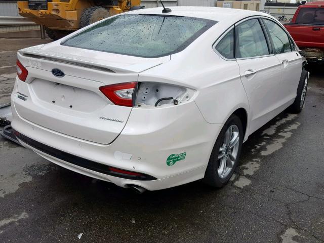 3FA6P0SU9GR206603 - 2016 FORD FUSION TIT WHITE photo 4