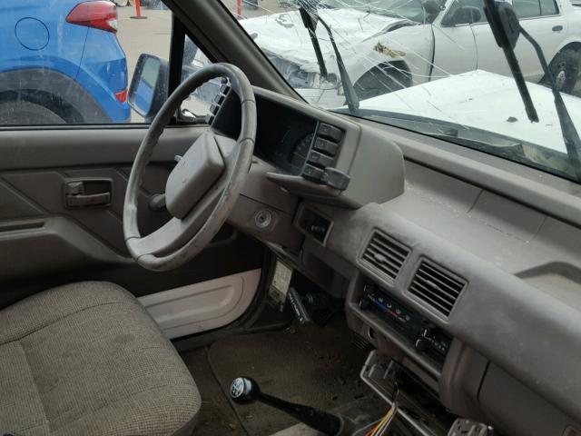 4S1CL11L0M4203092 - 1991 ISUZU CONVENTION WHITE photo 9