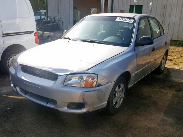 KMHCG45C32U400354 - 2002 HYUNDAI ACCENT GL SILVER photo 2