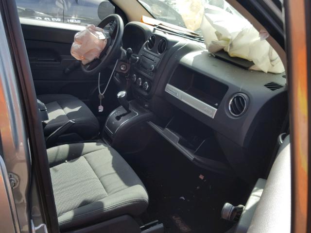 1C4NJDBB1ED535704 - 2014 JEEP COMPASS SP 灰色 照片 5