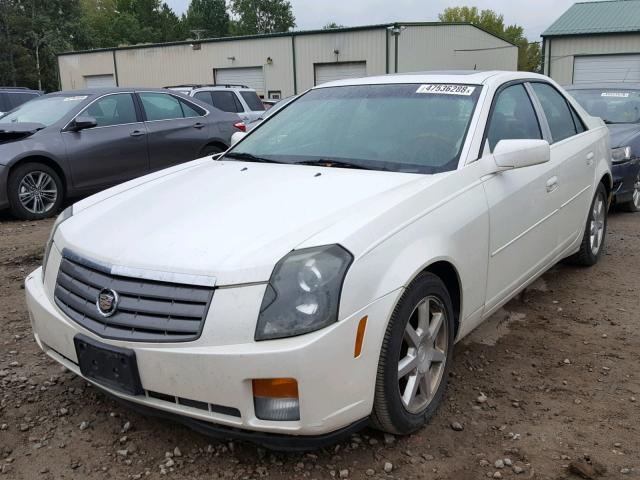 1G6DP567350204932 - 2005 CADILLAC CTS HI FEA WHITE photo 2