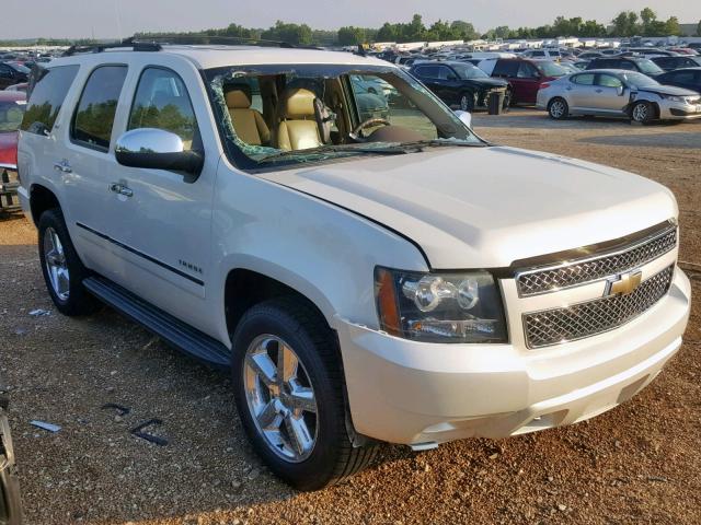 1GNSKCE09BR362394 - 2011 CHEVROLET TAHOE K150 WHITE photo 1