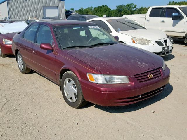 4T1BF22K1WU049156 - 1998 TOYOTA CAMRY CE MAROON photo 1