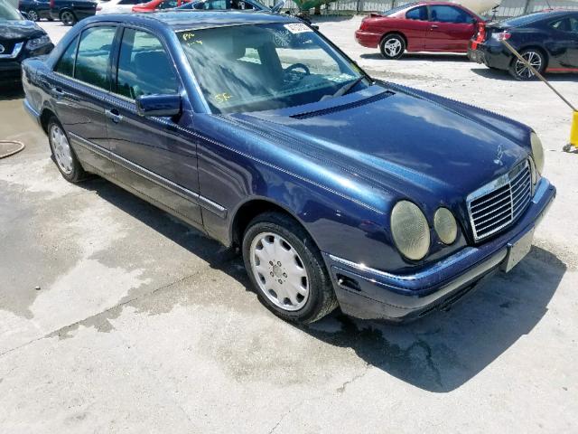 WDBJF55F5VA305555 - 1997 MERCEDES-BENZ E 320 BLUE photo 1