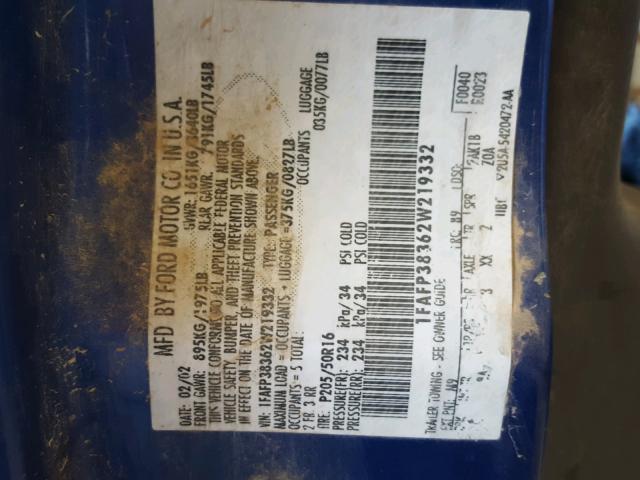 1FAFP38362W219332 - 2002 FORD FOCUS ZTS BLUE photo 10