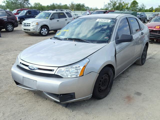 1FAHP34N08W234241 - 2008 FORD FOCUS S/SE TAN photo 2