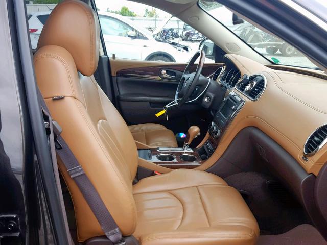 5GAKVDKD6DJ104902 - 2013 BUICK ENCLAVE BROWN photo 5