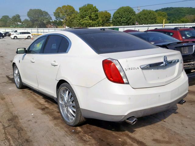 1LNHM94R99G613898 - 2009 LINCOLN MKS WHITE photo 3