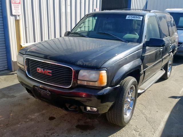 1GKEK13R2XR902868 - 1999 GMC YUKON BLACK photo 2