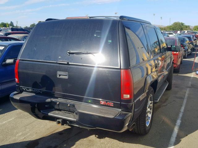 1GKEK13R2XR902868 - 1999 GMC YUKON BLACK photo 4