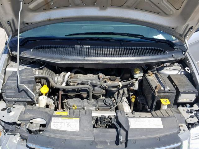 2A4GP54L07R222348 - 2007 CHRYSLER TOWN & COU 银色 照片 7