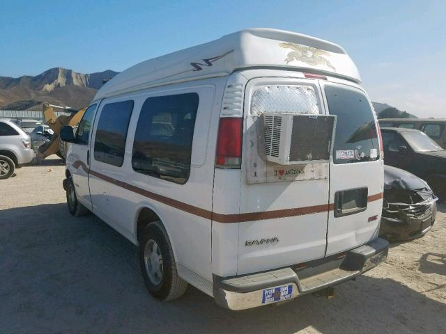 1GDFG15R5W1015241 - 1998 GMC SAVANA RV WHITE photo 3