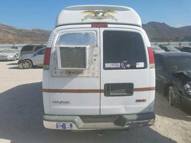 1GDFG15R5W1015241 - 1998 GMC SAVANA RV WHITE photo 9