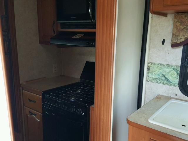 4YDF329286F708436 - 2006 KEYSTONE MONTANA BEIGE photo 7