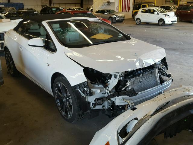 W04WH3N53HG068668 - 2017 BUICK CASCADA PR WHITE photo 1