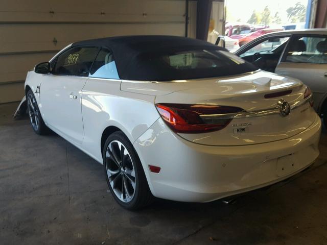 W04WH3N53HG068668 - 2017 BUICK CASCADA PR WHITE photo 3