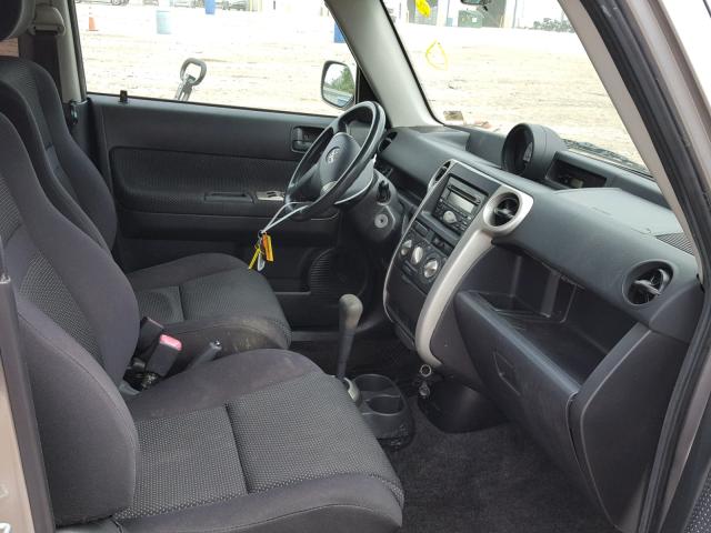 JTLKT324254028758 - 2005 TOYOTA SCION XB 灰色 照片 5